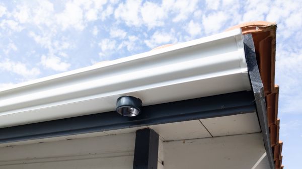 Cost of Seamless Gutters Installation in Cabot