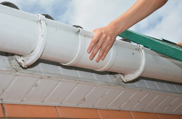 Cost of Barn Gutter Installation in Cabot