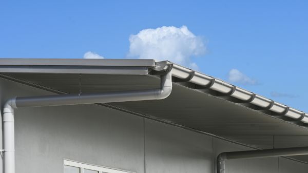 Cost of Eavestrough Service in Cabot